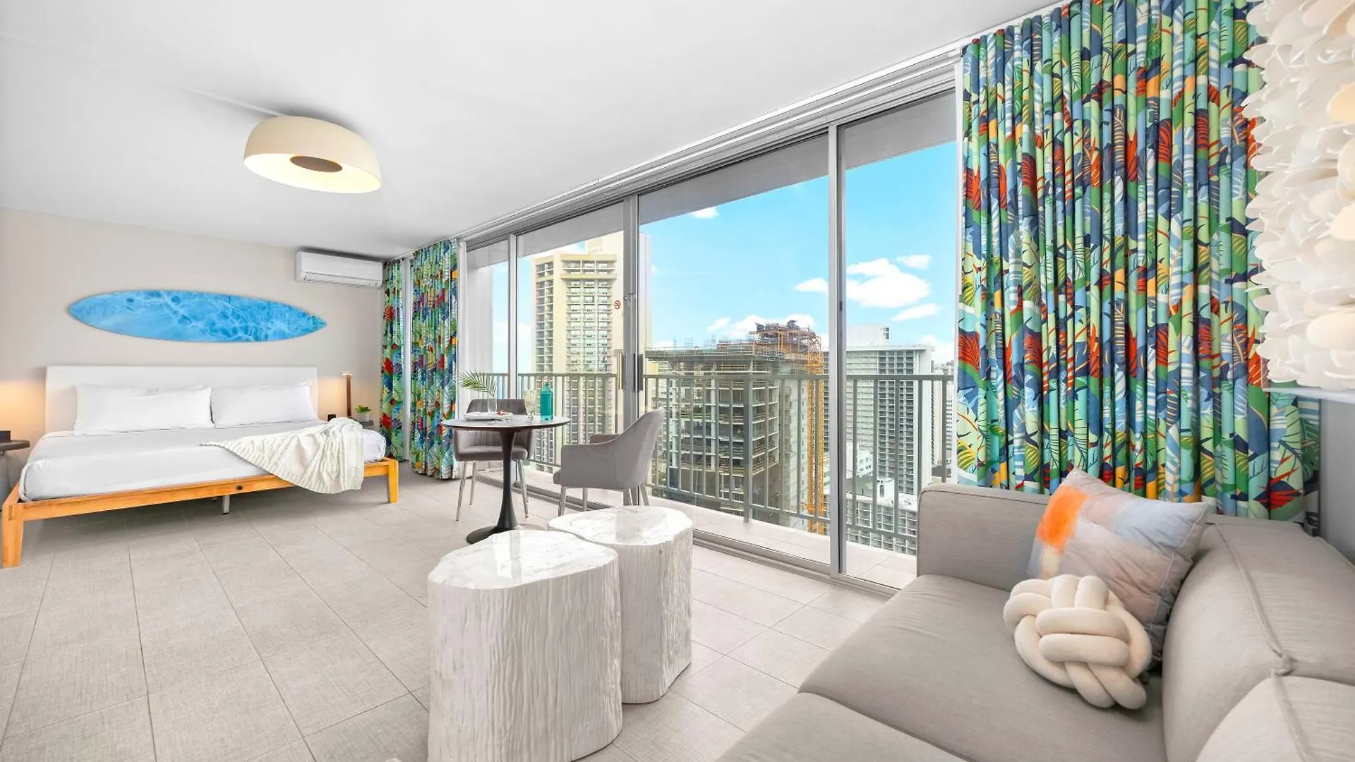 Cozy Ocean View Escape Just Steps To Waikiki Beach! Honolulu Lägenhet