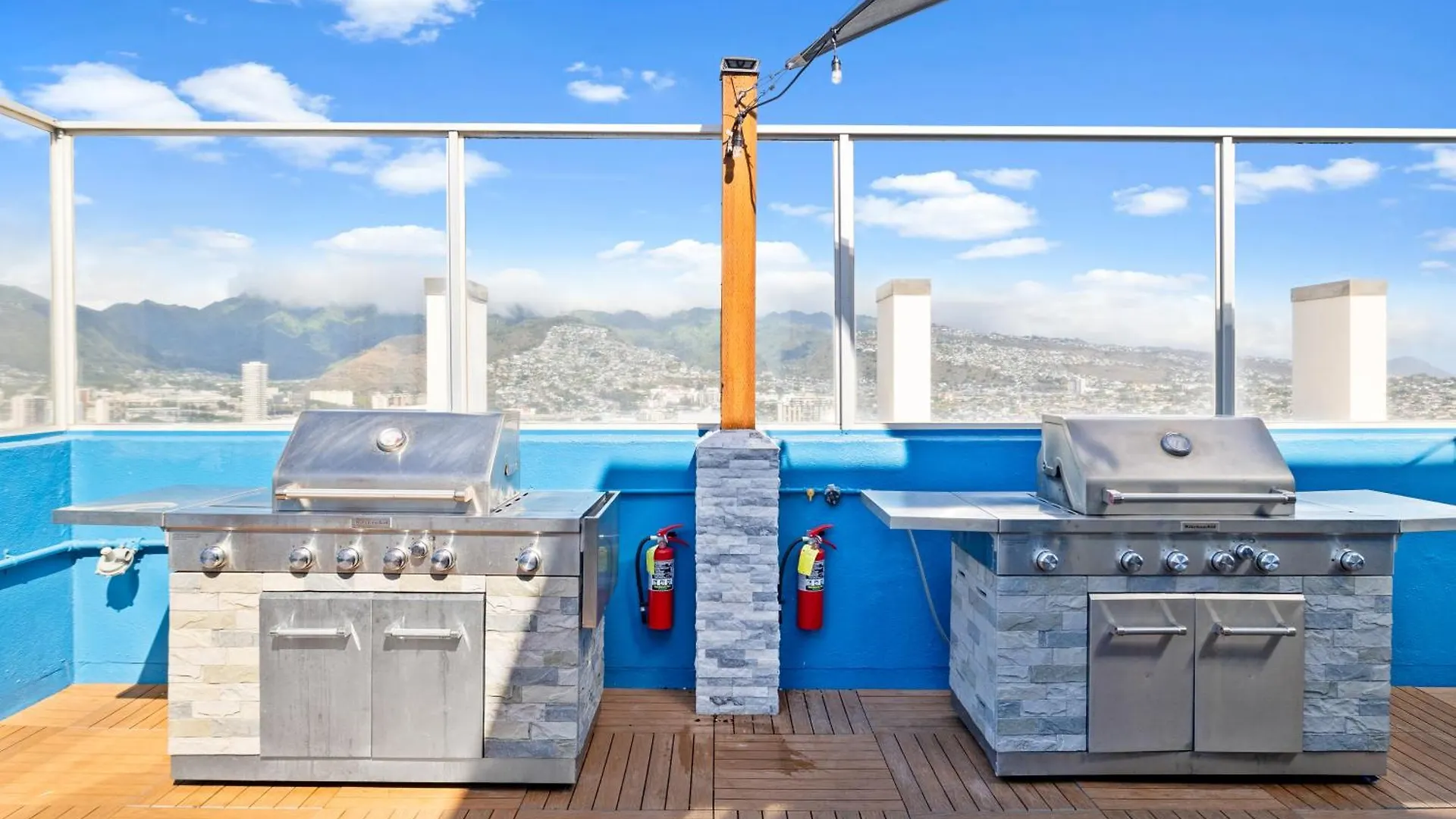Cozy Ocean View Escape Just Steps To Waikiki Beach! Honolulu 0*,