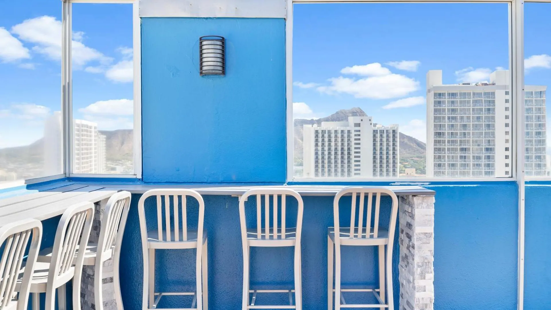 Lägenhet Cozy Ocean View Escape Just Steps To Waikiki Beach! Honolulu USA