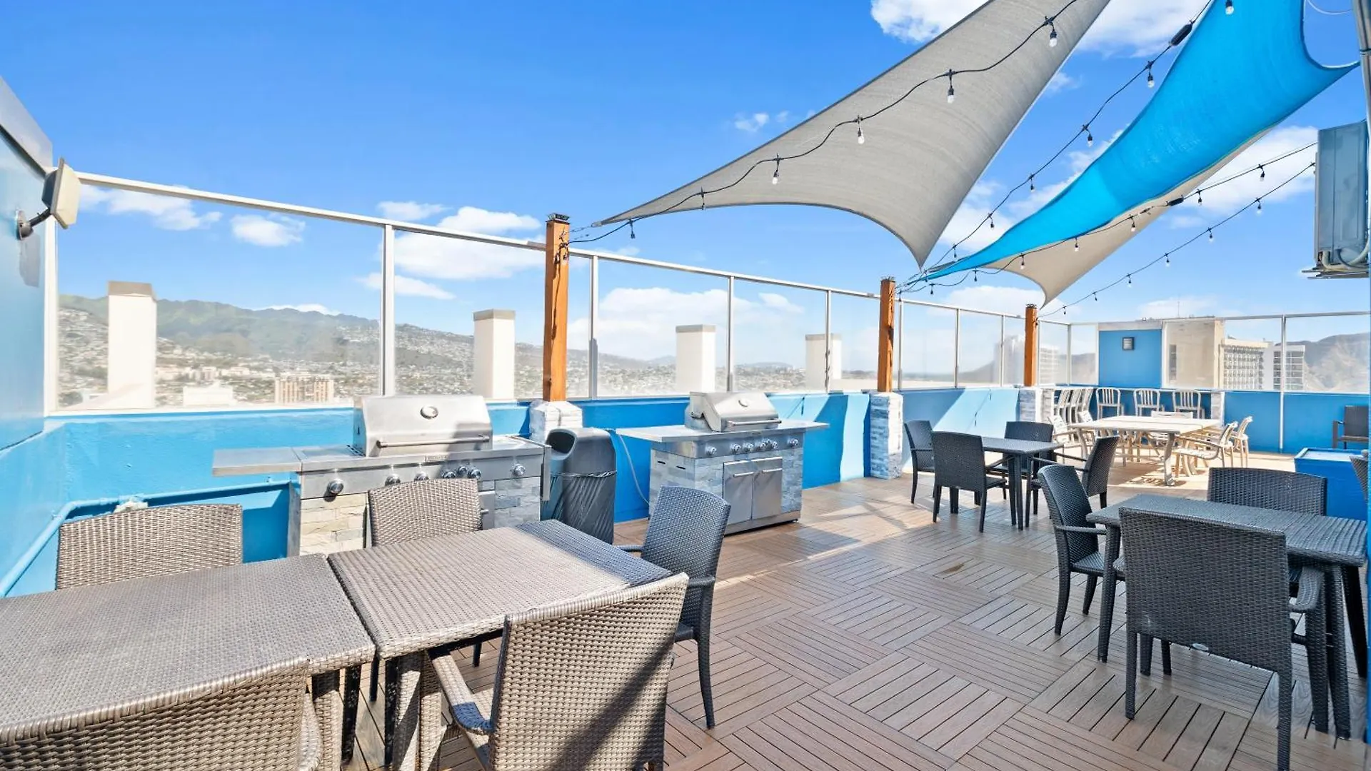 Cozy Ocean View Escape Just Steps To Waikiki Beach! هونولولو 0*,