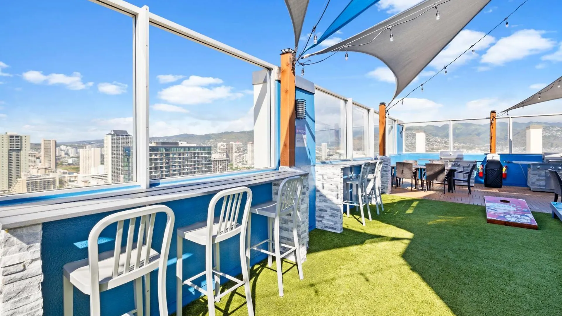 Cozy Ocean View Escape Just Steps To Waikiki Beach! هونولولو شقة