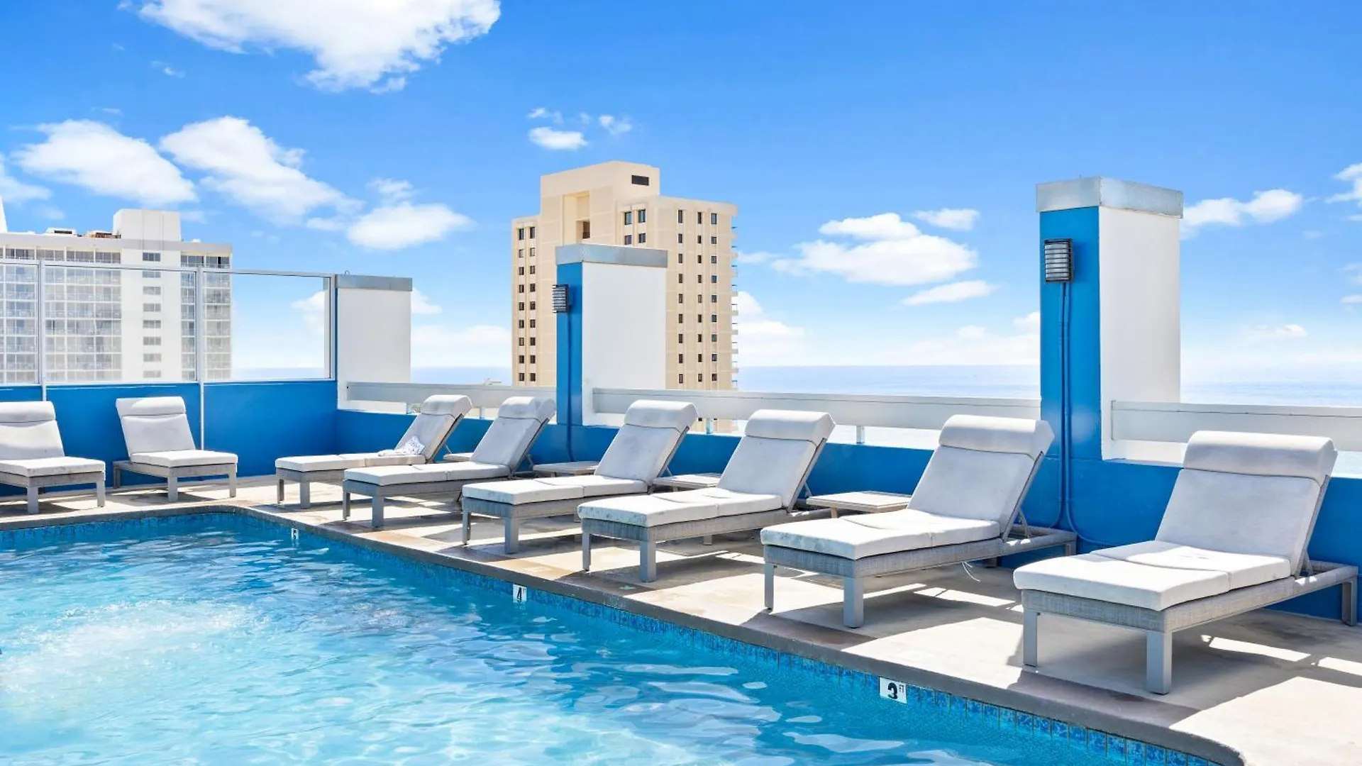 Cozy Ocean View Escape Just Steps To Waikiki Beach! هونولولو 0*,
